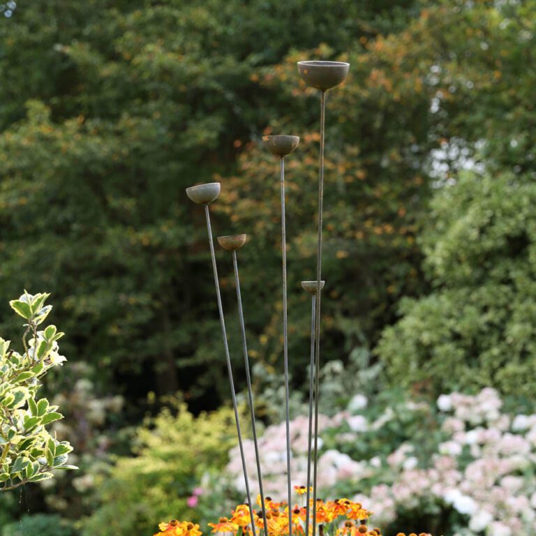5061098721937 1 Cluster of 5 Garden Stake Ornaments Cups Large.jpg